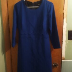 Banana Republic Long Sleeve Double Face Scalloped Waiste Lined Blue Dress Size 2